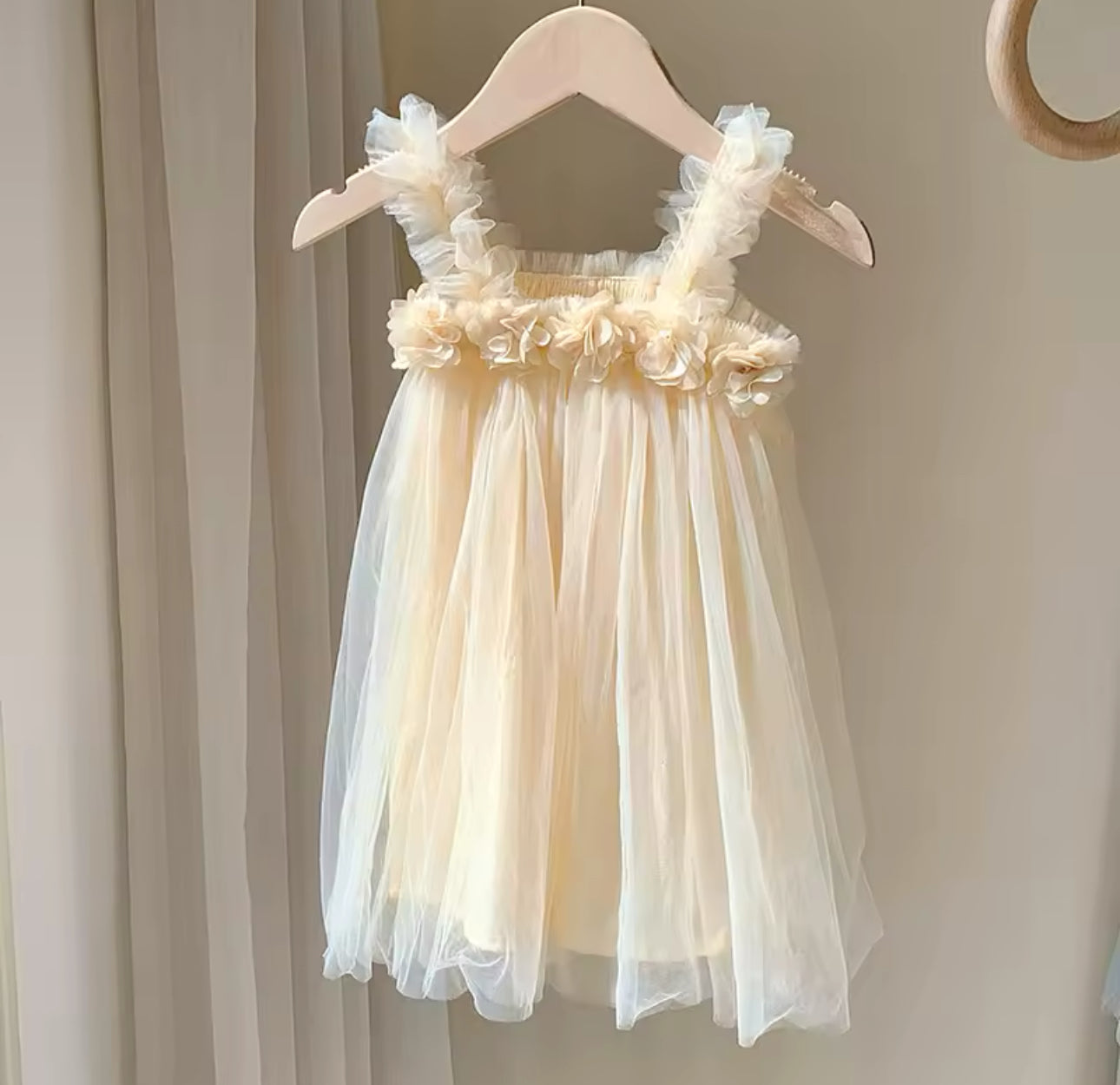 Mariell Beige